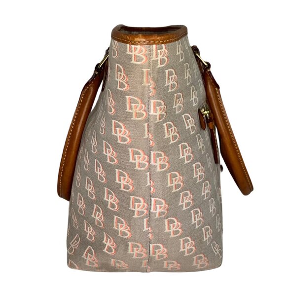Dooney and Bourke Grey and Pink Canvas and Leather Vintage Shoulder bag Large - Picture 8 of 13